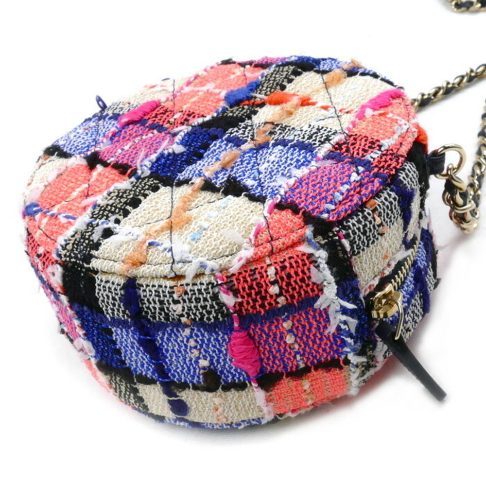 CHANEL Black Shoulder Bag - Picture 2 of 7
